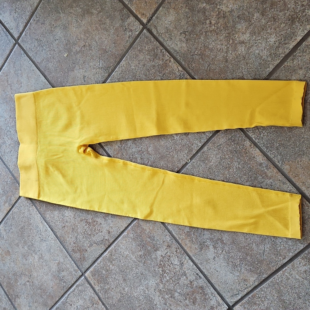 Bumble Ribbed Leggings Size L - Picture 2 of 6